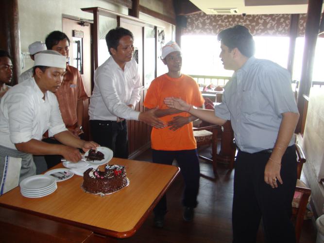 Birth Day Staff, bali indian restaurant, indian food restaurant in bali